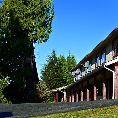 The Bamfield Motel Salmon Beach 외부 사진